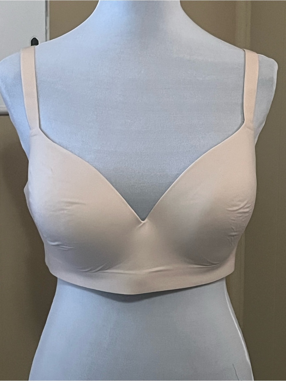 Soma Light Nude Smooth Wireless T-Shirt Bra
